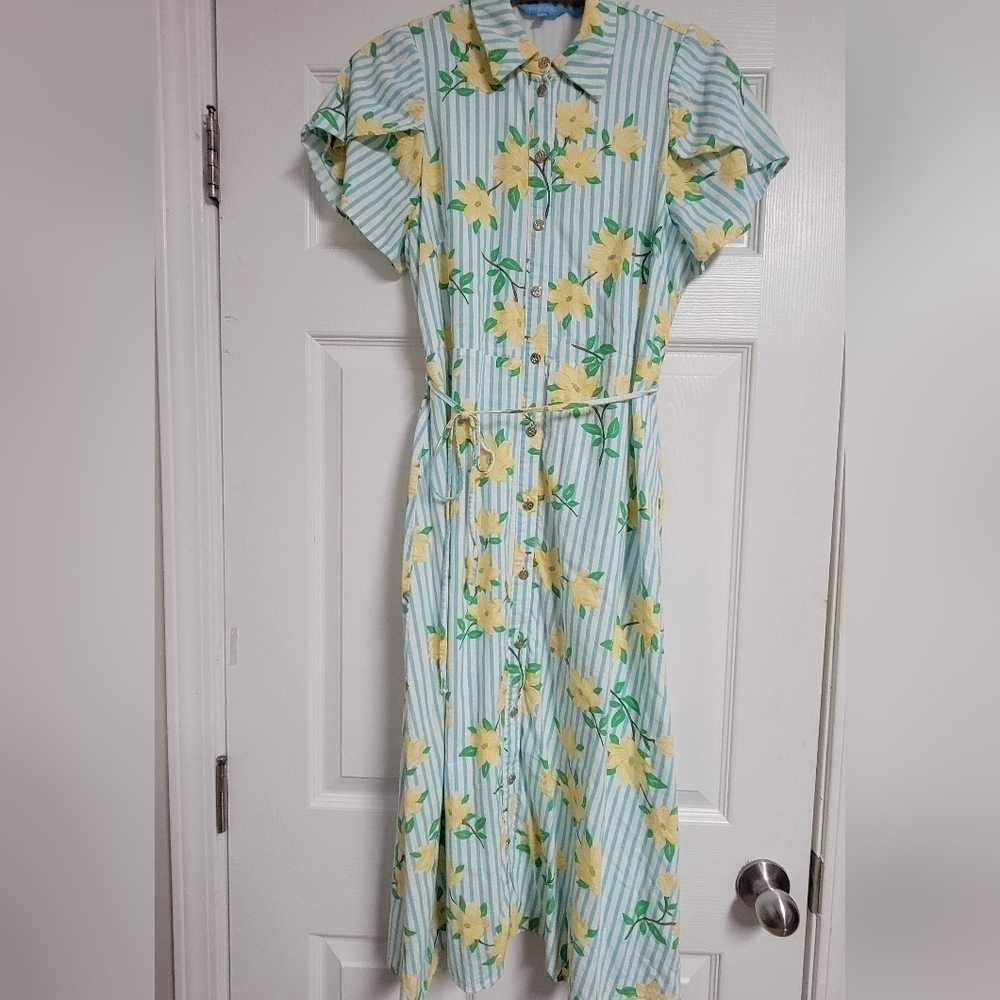 Draper James Floral Dress Magnolias Flutter Sleeve Linen Blend.